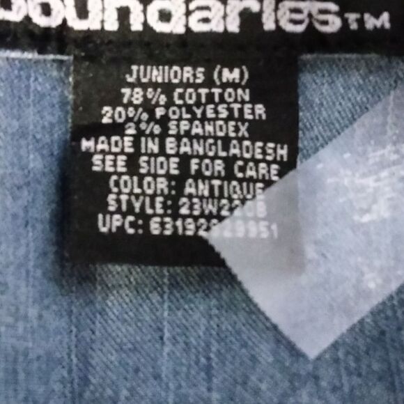 No Boundaries woman's jean halter  top - Picture 6 of 6